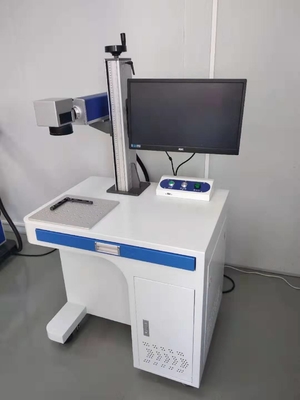 0.01mm Fiber Laser Marking Machine 30W 50W Laser Engraving Machine For Integrated Circuits